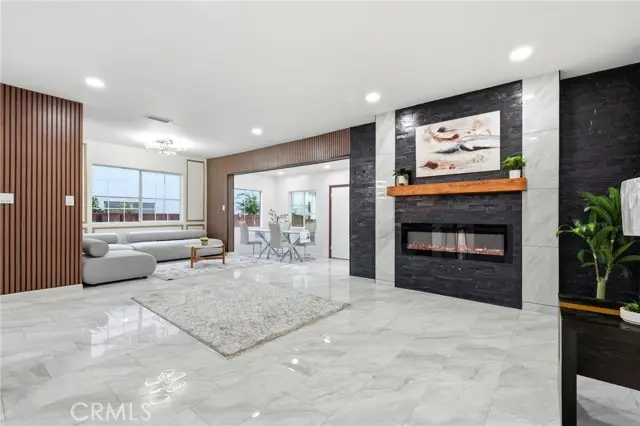 18114 Schoenborn, Northridge, CA 91325 - #2