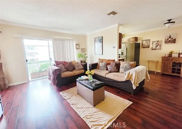 5055 Coldwater Canyon, Sherman Oaks, CA 91423 - #2