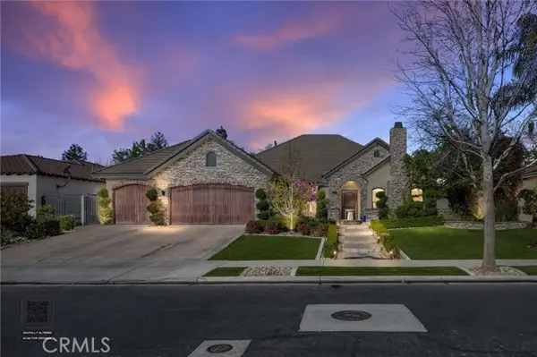 2103 Redmire St, Bakersfield, CA 93311