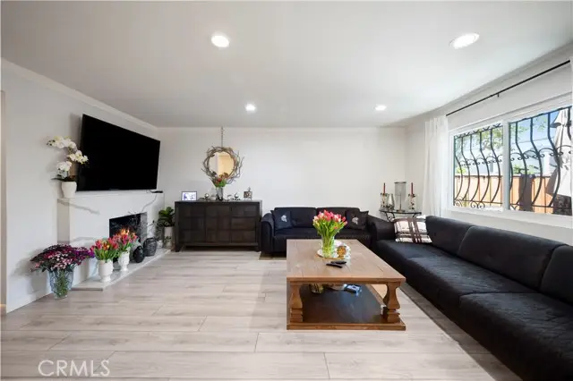 8435 Burnet  #105, North Hills, CA 91343 - #2