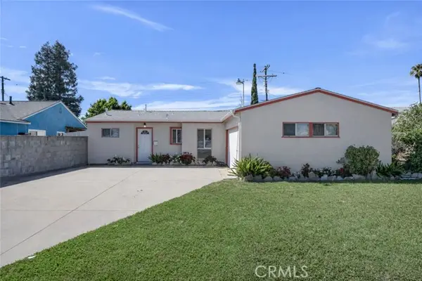 8207 Yarmouth, Reseda, CA 91335