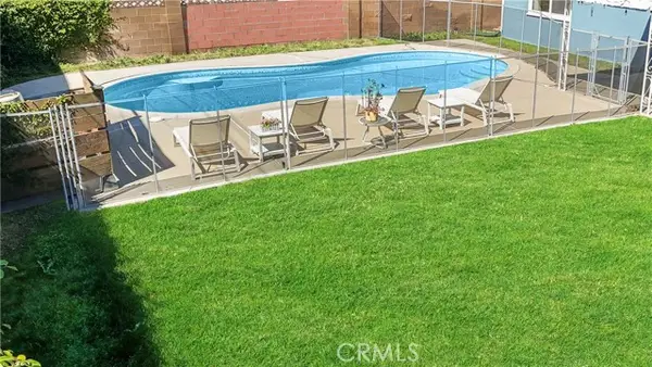 23928 Archwood Street, West Hills, CA 91307