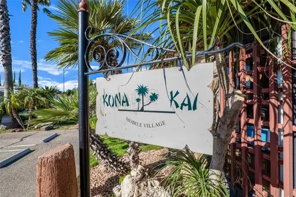 8800 Eton Avenue  #31, Canoga Park, CA 91304