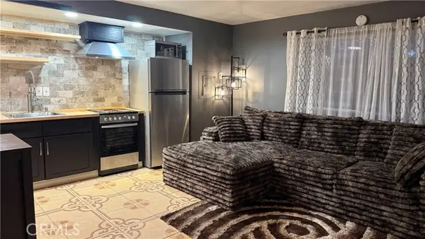 7904 Laurel Canyon  #12, North Hollywood, CA 91605