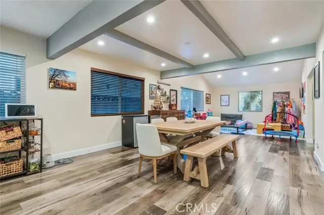 6321 Balcom Avenue, Encino, CA 91316 - #3