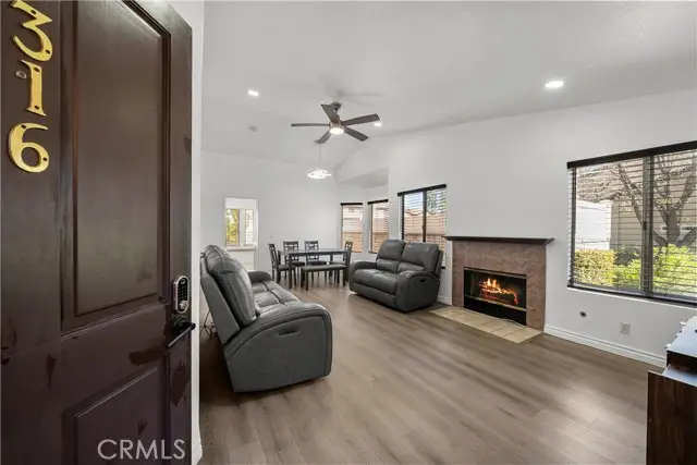 22942 Banyan  #316, Santa Clarita, CA 91390 - #3