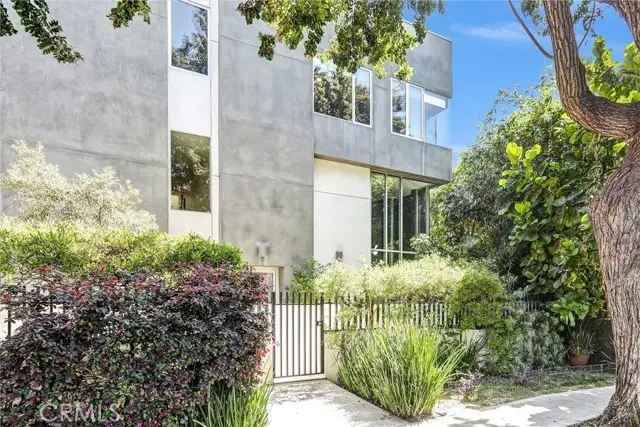 1120 El Centro  #5, Los Angeles, CA 90038 - #2