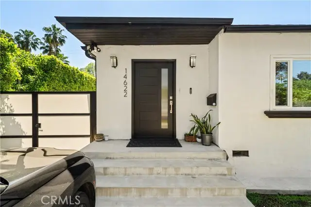 14622 Huston Street, Sherman Oaks, CA 91403 - #1