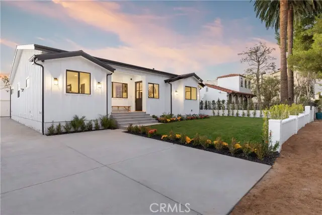 5537 Sunnyslope Avenue, Sherman Oaks, CA 91401 - #1