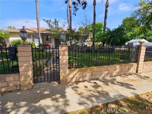 17101 Gault, Van Nuys, CA 91406 - #1