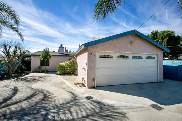 13100 Foothill, Sylmar, CA 91342