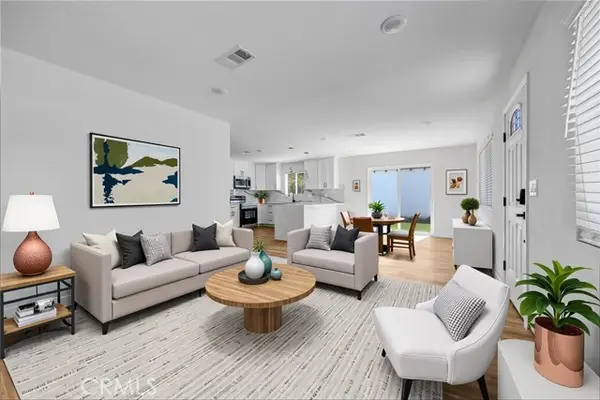 13831 Bessemer, Van Nuys, CA 91401