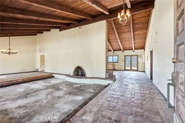 11560 Darling Road, Santa Clarita, CA 91390 - #3