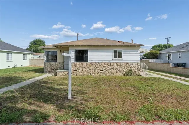 1613 Ezmirlian, Compton, CA 90221 - #2