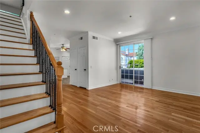 18347 Saticoy Street  #39, Reseda, CA 91335 - #3