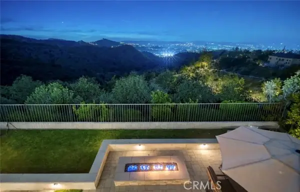 22535 Blueridge Court, Calabasas, CA 91302