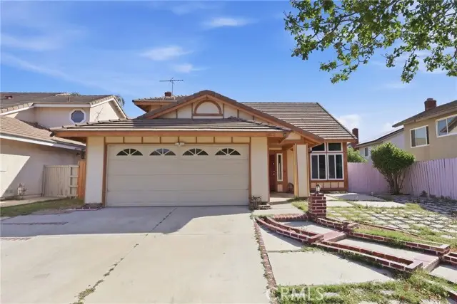 1813 Chesapeake Way, Corona, CA 92878 - #2