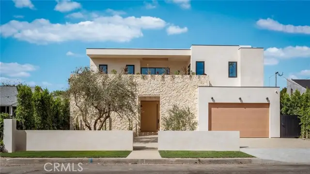 15447 Huston, Sherman Oaks, CA 91403 - #3