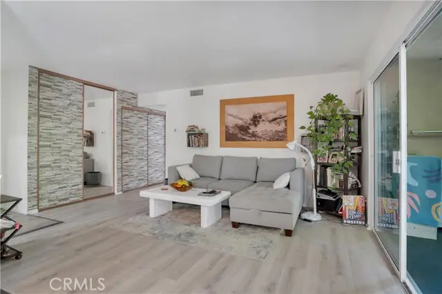 291 Sequoia Court  #13, Thousand Oaks, CA 91360 - #3