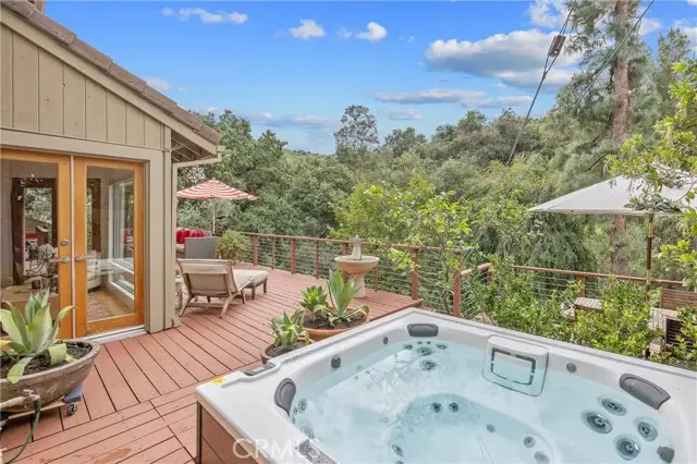 4109 Empis Street, Woodland Hills, CA 91364 - #1