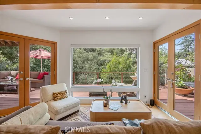 4109 Empis Street, Woodland Hills, CA 91364 - #3