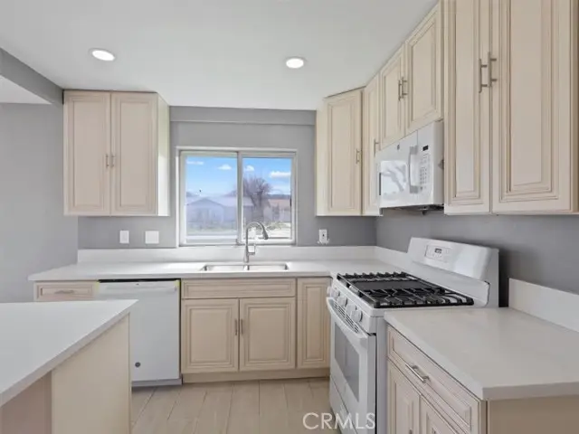 5149 Avenue L14, Lancaster, CA 93536 - #3