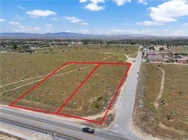37 Avenue L8, Quartz Hill, CA 93536