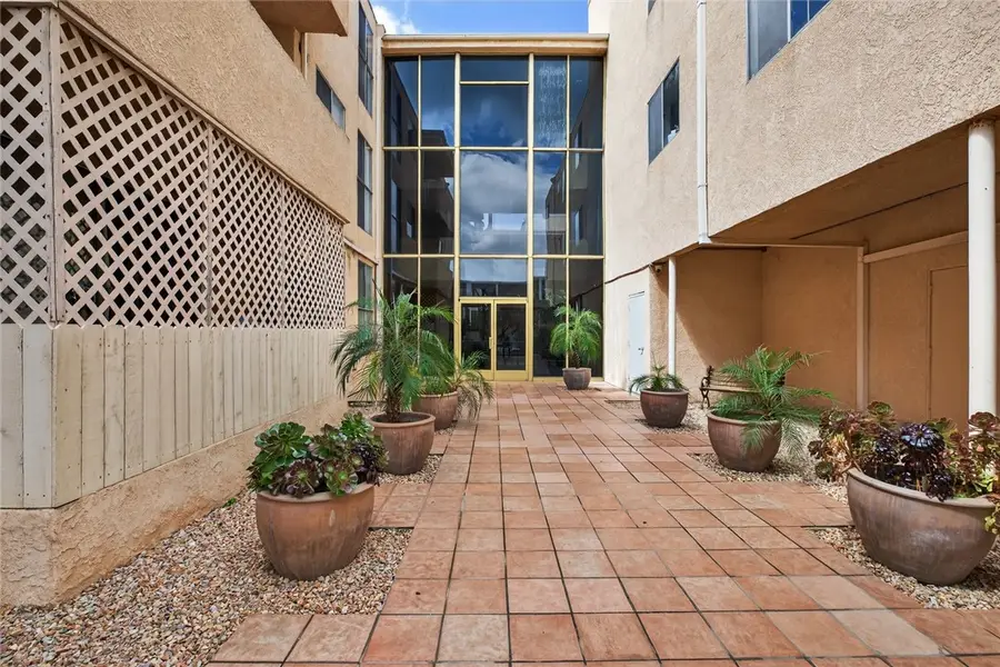 5429 Newcastle  #204, Encino, CA 91316 - #2