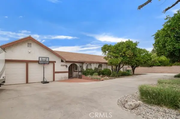 11519 Orcas Avenue, Sylmar, CA 91342