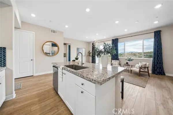 27466 Mercantile Court  #205, Valencia, CA 91381