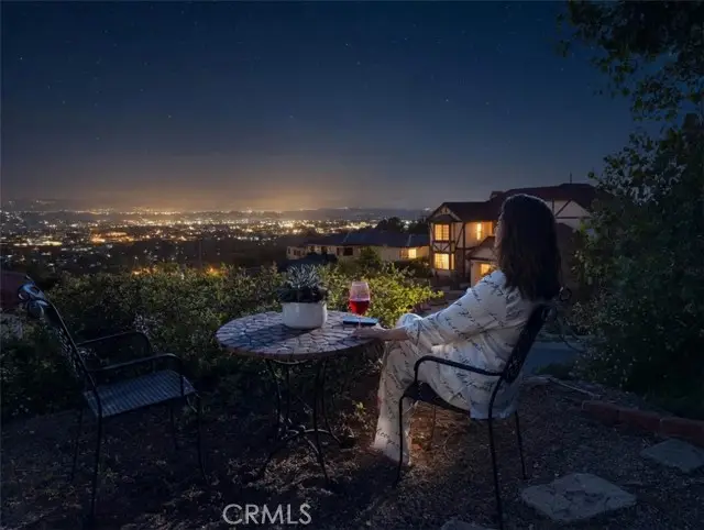 924 Irving Drive, Burbank, CA 91504 - #2