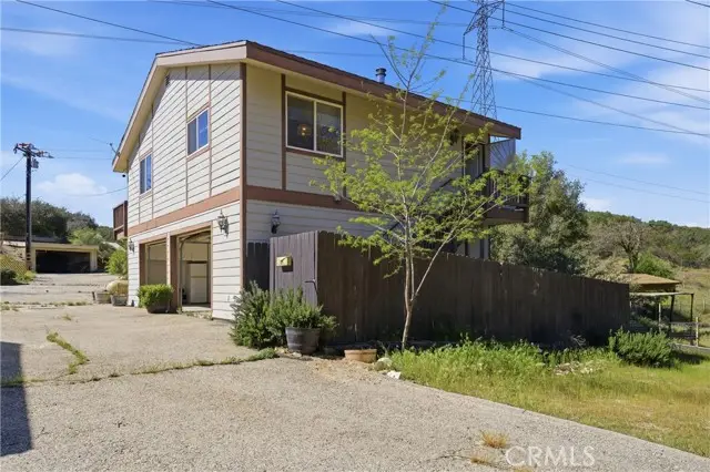 42135 San Francisquito Canyon Rd, Lake Hughes, CA 93532 - #1