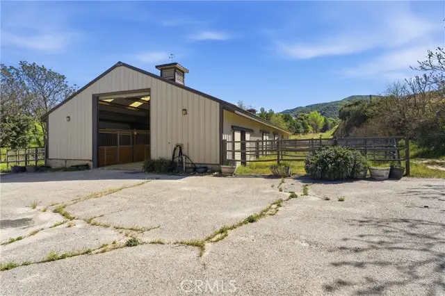 42135 San Francisquito Canyon Rd, Lake Hughes, CA 93532 - #3