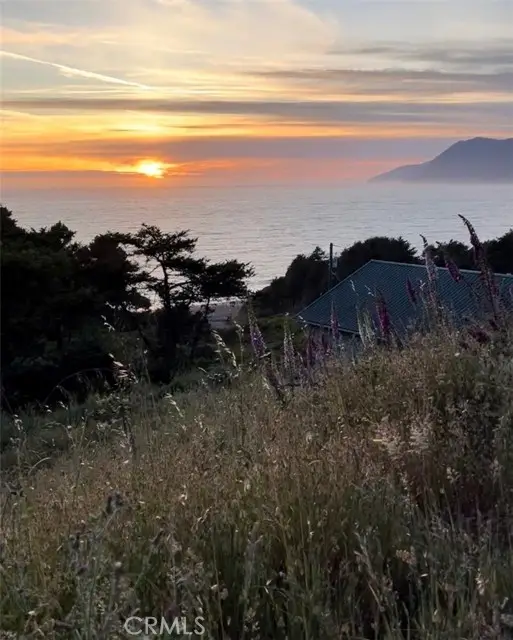 53 Redcrest Court, Whitethorn, CA 95589 - #1