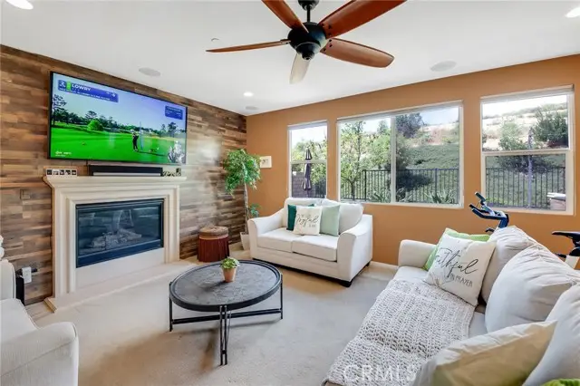 28633 Farrier, Valencia, CA 91354 - #3