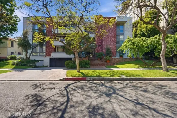 429 Oakhurst Drive  #301, Beverly Hills, CA 90210