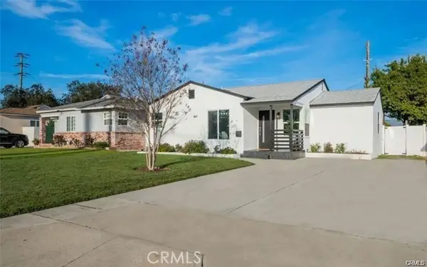 1484 Clybourn Avenue, Burbank, CA 91505
