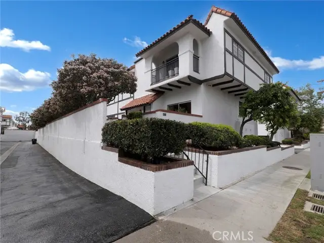 10030 Owensmouth  #25, Chatsworth, CA 91311 - #1