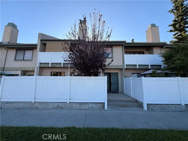 8341 De Soto  #10, Canoga Park, CA 91304 - #1