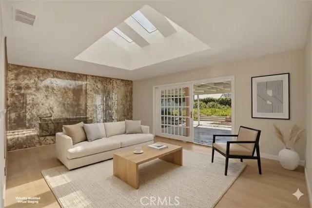 1534 Wallace, Simi Valley, CA 93065 - #3