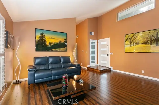 20925 Almazan Road, Woodland Hills, CA 91364 - #3