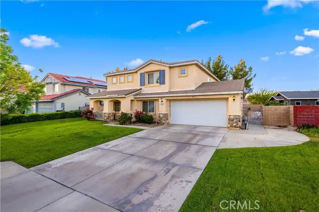 1549 Thomas Dr, Lancaster, CA 93535 - #3