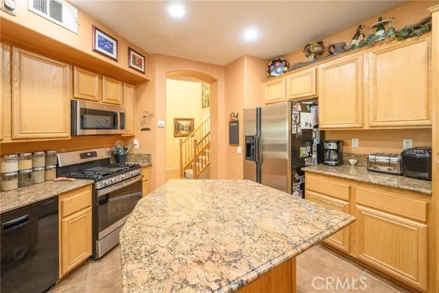 27637 Cordovan, Canyon Country, CA 91351 - #3