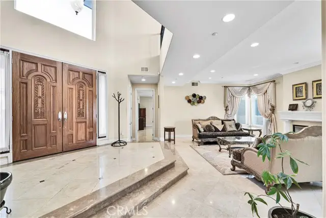 19726 Trammell, Chatsworth, CA 91311 - #3