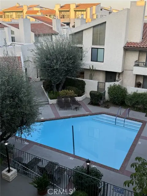 5255 Zelzah Avenue  #302, Encino, CA 91316 - #3