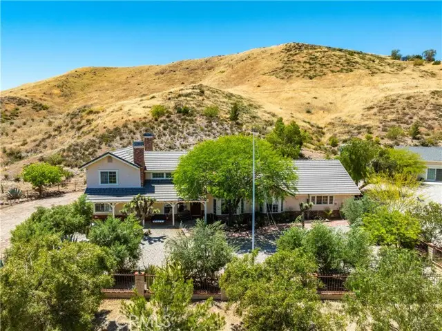 13602 Sego, Santa Clarita, CA 91390 - #2