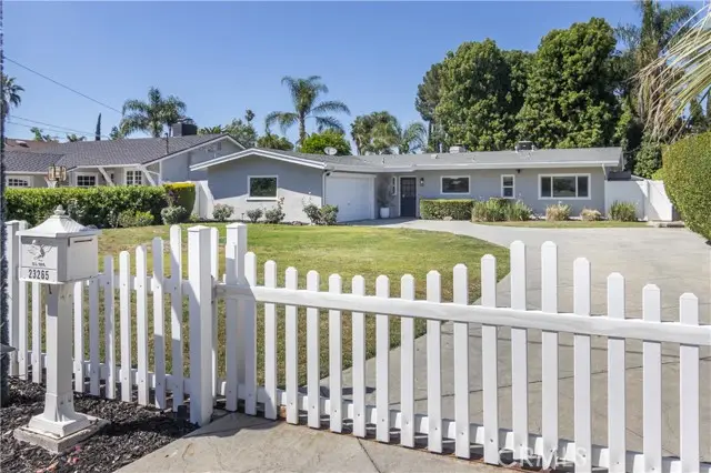 23265 Sylvan, Woodland Hills, CA 91367 - #1