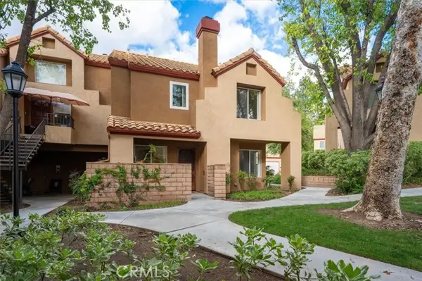 22613 Copper Hill  #123, Saugus, CA 91350