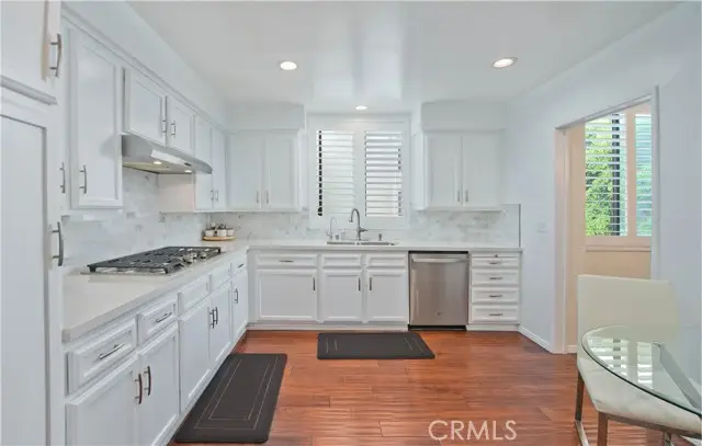 14521 Benefit  #207, Sherman Oaks, CA 91403 - #1