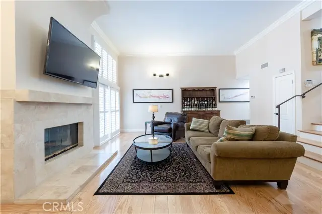 5477 Nestle Avenue  #26, Tarzana, CA 91356 - #2